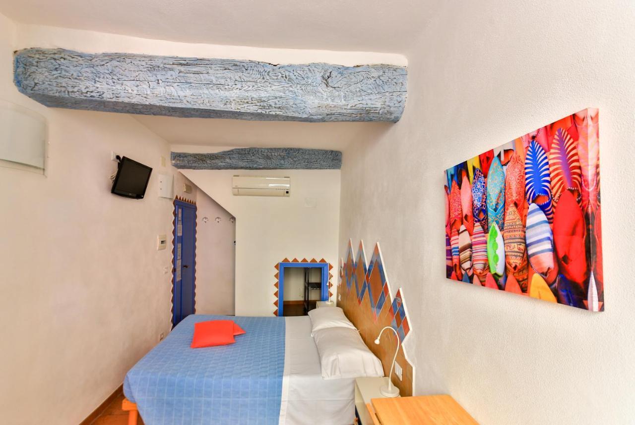 Cateo Hotel Riomaggiore Exterior photo
